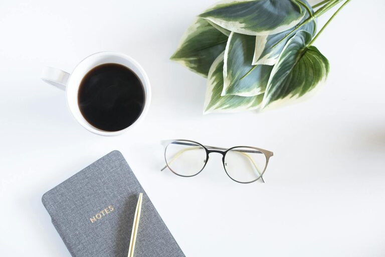 Simple Routines to Start and End Your Workday Effectively